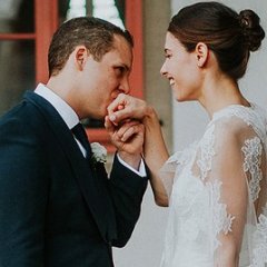 6 Relationship-Strengthening Things That Aren't Couples Therapy
