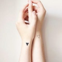 15 Tiny Tattoo Ideas That Are Beyond Dainty