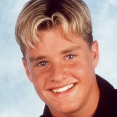 Former Child Stars That Think They Are Still Famous