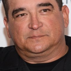 This is Why 'Storage Wars' is Fake