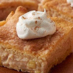 7 Apple Desserts to Make with Crescent Rolls 7 Apple Desserts to Make with Crescent Rolls