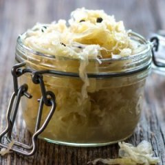 5 Foods to Eat for Healthy Skin, Hair and Nails