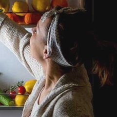 Foods You Should Avoid Eating at All Costs Before Bed