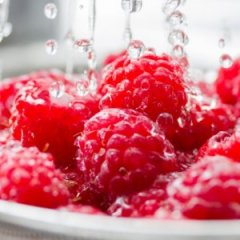 The Truth About Washing Your Fruits and Veggies
