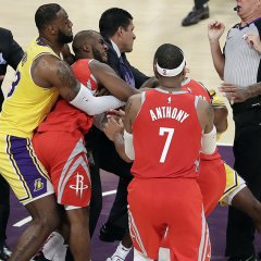 LeBron James' First Lakers Home Game Turns Into A Brawl LeBron James' First Lakers Home Game Turns Into A Brawl