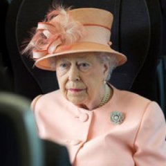 7 Bizarre Things the Queen Packs for Travel