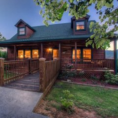 We Found Just the Spot for your Next Cabin Getaway We Found Just the Spot for your Next Cabin Getaway