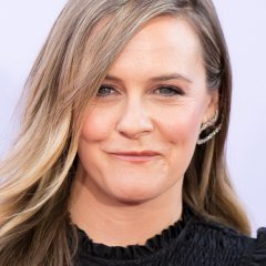 Why Alicia Silverstone Says Her Son Has Never Gotten Sick