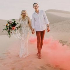 9 Sand Dune Wedding Photos We Can’t Stop Staring At