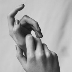 A Simple Trick to Relieve Anxiety in 10 Seconds