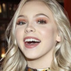 Celebs Who Are Obsessed with 'Fortnite' Celebs Who Are Obsessed with 'Fortnite'