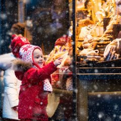 These Are the Best Holidays for Festive Family Fun