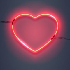 14 Signs You Think With Your Heart Not Your Head 14 Signs You Think With Your Heart Not Your Head