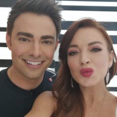Lindsay Lohan Reunites with 'Means Girls' Costar
