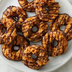 Copycat Desserts and Sweet Treats That Taste Like the Real Thing Copycat Desserts and Sweet Treats That Taste Like the Real Thing