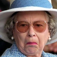 The Bizarre Royal Rule About Queen Elizabeth's Bedtime The Bizarre Royal Rule About Queen Elizabeth's Bedtime