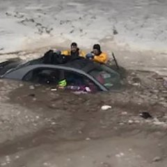 Mom Miraculously Saves Daughter From Car in Freezing Pond Mom Miraculously Saves Daughter From Car in Freezing Pond