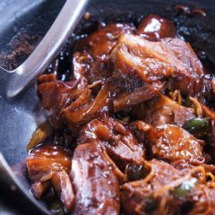 You've Been Cooking Meat Wrong in Your Slow Cooker All Along