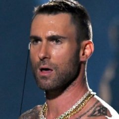 Twitter Reacts to the Super Bowl Halftime Show Twitter Reacts to the Super Bowl Halftime Show