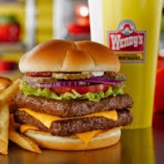 The Truth About Wendy's Never-Frozen Meat