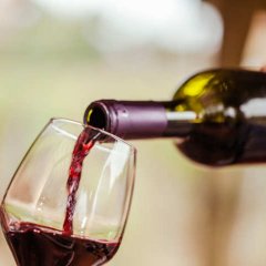 This Is the Official Time of 'Wine o'Clock' This Is the Official Time of 'Wine o'Clock'