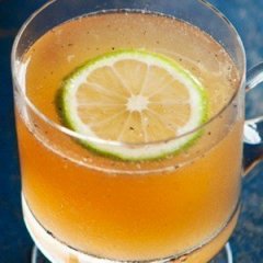 Whiskey Cocktails to Make at Home Right Now Whiskey Cocktails to Make at Home Right Now