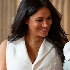 3 Relatable Details About Meghan's First Post-Baby Appearance 3 Relatable Details About Meghan's First Post-Baby Appearance