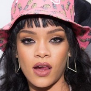 7 Horrible Fashion Trends We're Still Regretting