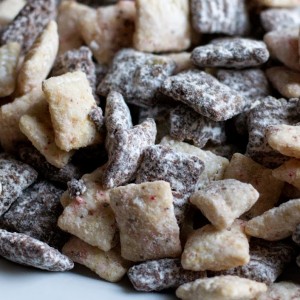 Easy Snack Mixes You Can Make at Home