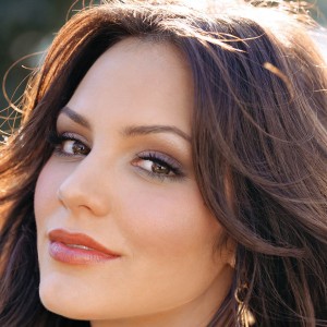 Katharine McPhee Caught Cheating In Public? - ZergNet