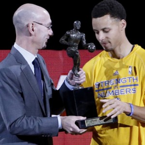 Adam Silver Snubs Steph Curry During MVP Award Moment - ZergNet