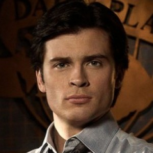 7 Actors Who Should Play Superman on 'Supergirl'