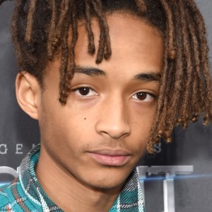 The Real Reason Why Jaden Smith Wears Skirts - ZergNet