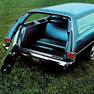 8 Greatest American Muscle Wagons