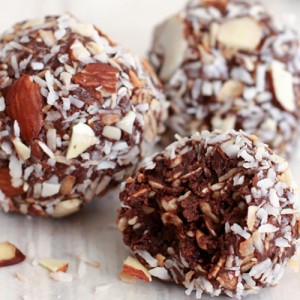 21 Clean Snacks You Can Make in Less Than 5 Minutes