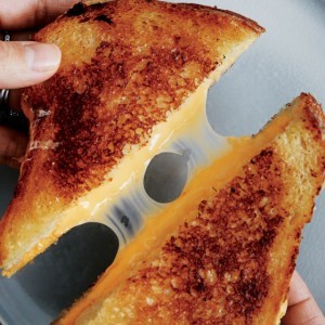 The Ultimate Grilled Cheese Upgrade - ZergNet