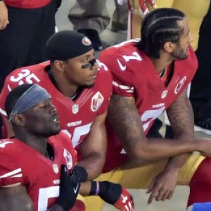 Entire High School Football Team Kneels During National Anthem