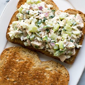 The Best Ever Tuna Salad Sandwich - ZergNet