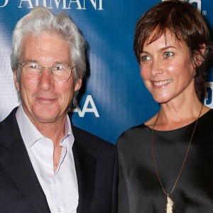 Richard Gere's Acrimonious Divorce with Carey Lowell Finalized - ZergNet