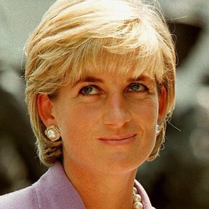 The Real Story Behind Princess Diana's Early 90s Short - ZergNet