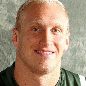 Former NFL Player Dead After Suffering Brain Aneurysm - ZergNet