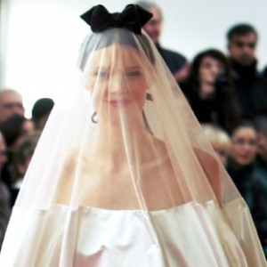 Tacky Wedding Dresses All Brides Should Stay Away From - ZergNet