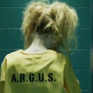 First Look at Harley Quinn on 'Arrow'