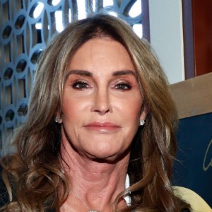 Caitlyn Jenner Confirms Gender Reassignment Surgery - ZergNet