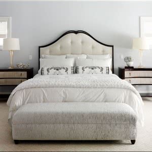 10 Ways to Dress a Bed