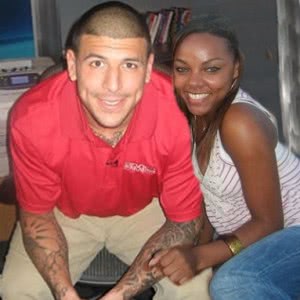 Aaron Hernandez's Family to Get His Suicide Notes