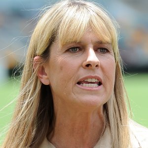 Terri Irwin Reveals Secret About Her and Steve's Relationship - ZergNet