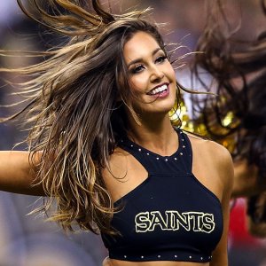 How Much Do NFL Cheerleaders Actually Make?