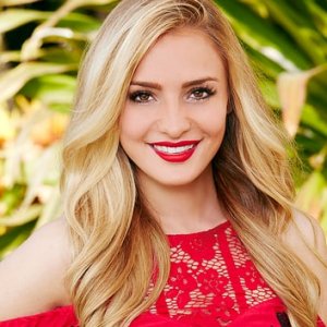 Leah Block Apologizes for Insensitive ‘Bachelorette’ Tweet