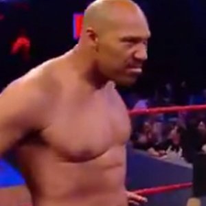 Lavar Ball Loses His Shirt And His Mind In Wwe Spectacle Zergnet Lavar Ball Loses His Shirt And His Mind In Wwe Spectacle Zergnet